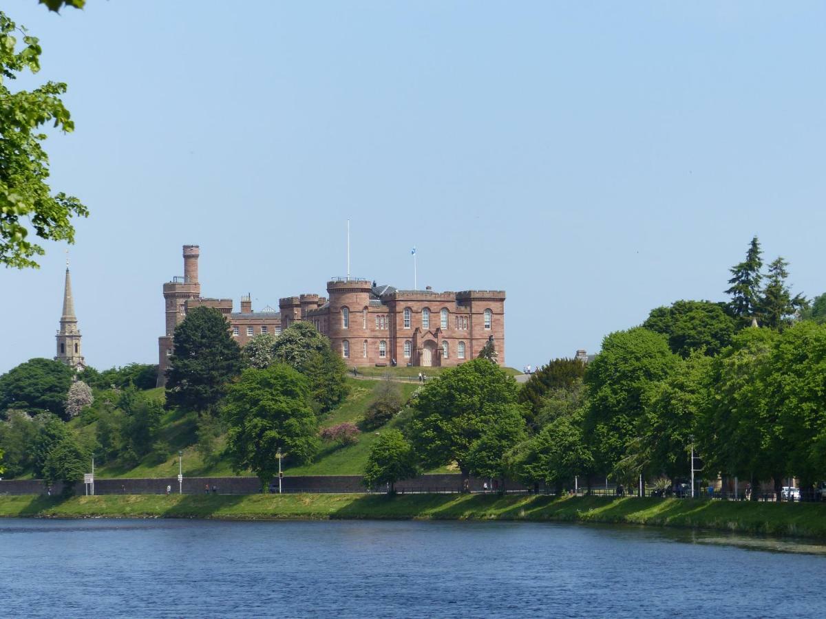 Castle Viewpoint B&B Inverness Exteriör bild